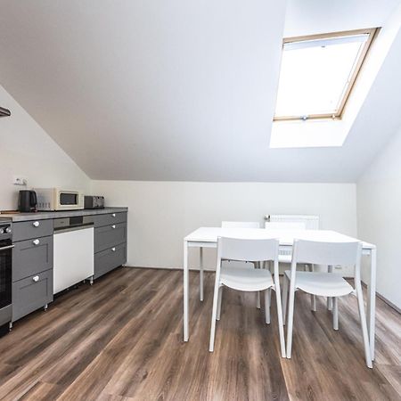Apartments Kamenicka 23 Prága Kültér fotó