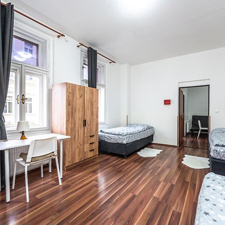 Apartments Kamenicka 23 Prága Kültér fotó