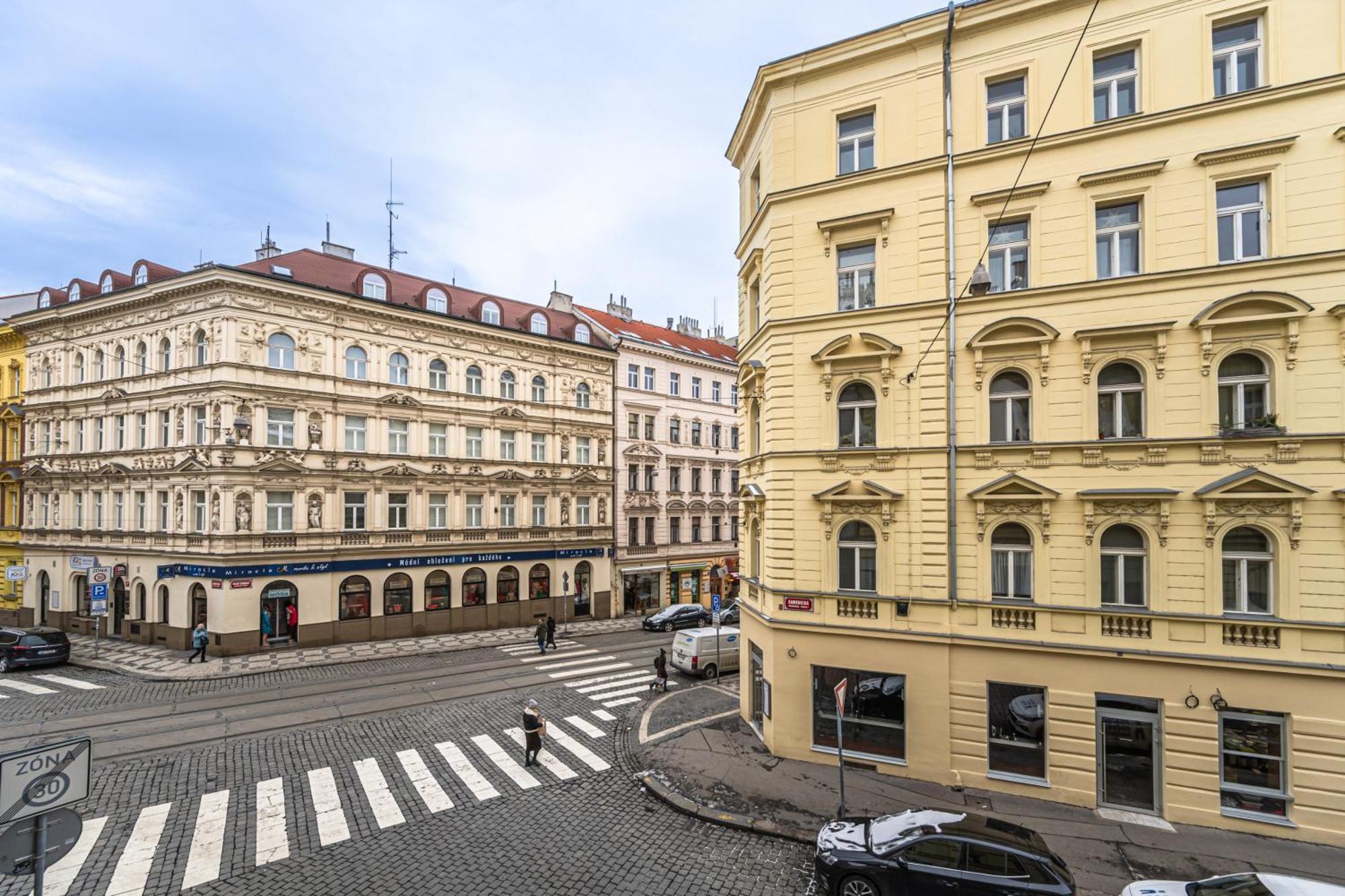 Apartments Kamenicka 23 Prága Kültér fotó