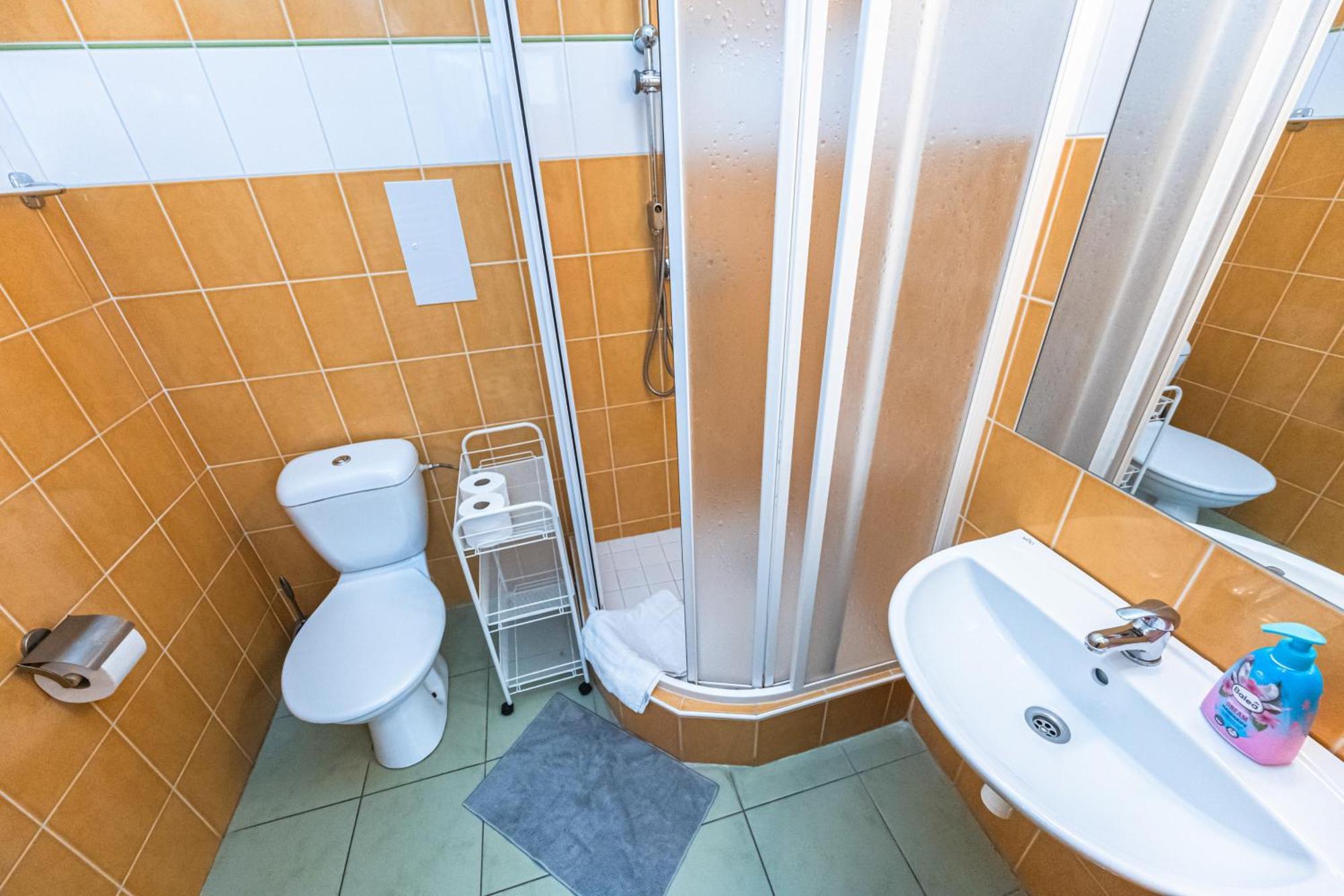 Apartments Kamenicka 23 Prága Kültér fotó