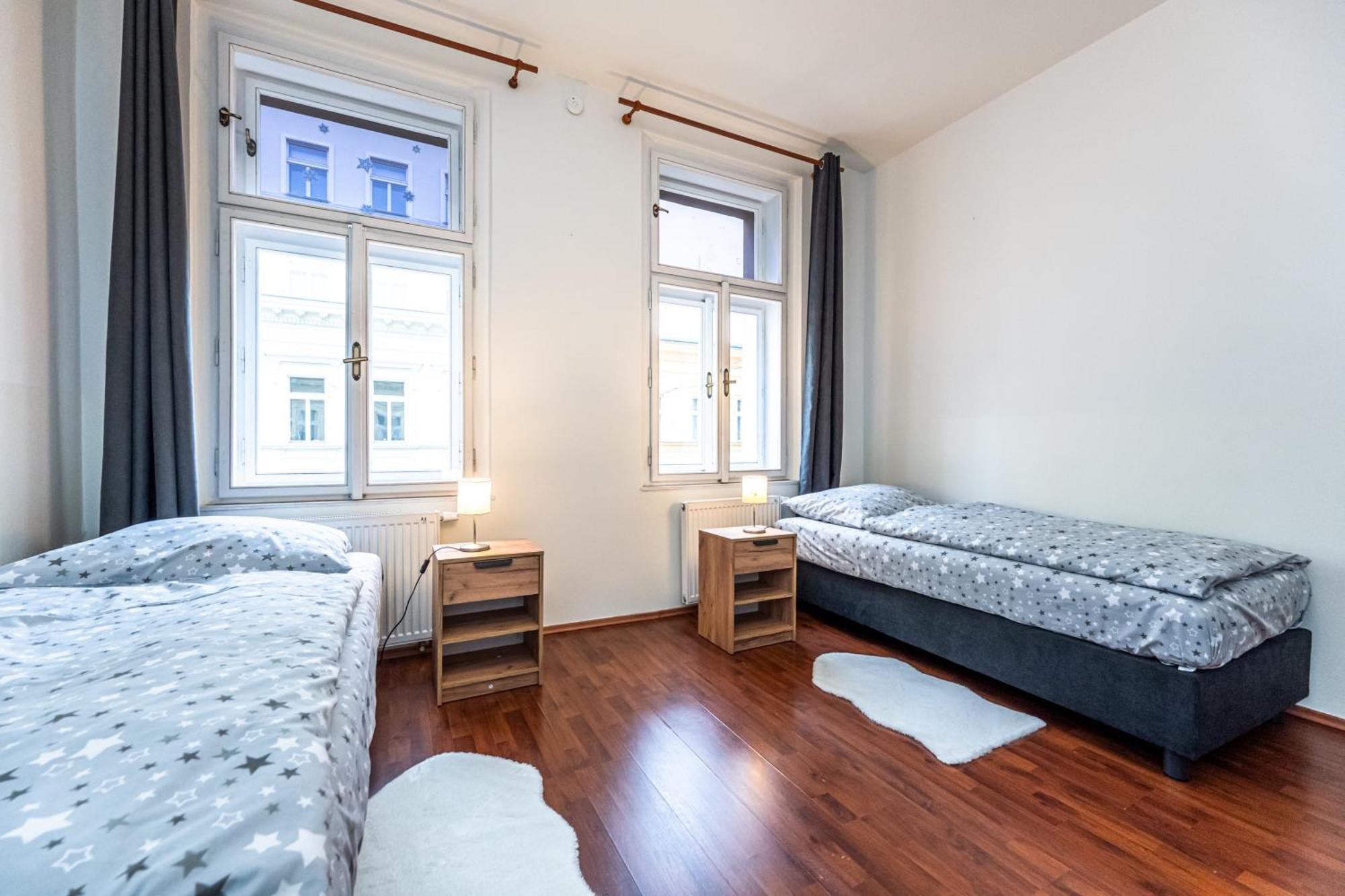 Apartments Kamenicka 23 Prága Kültér fotó
