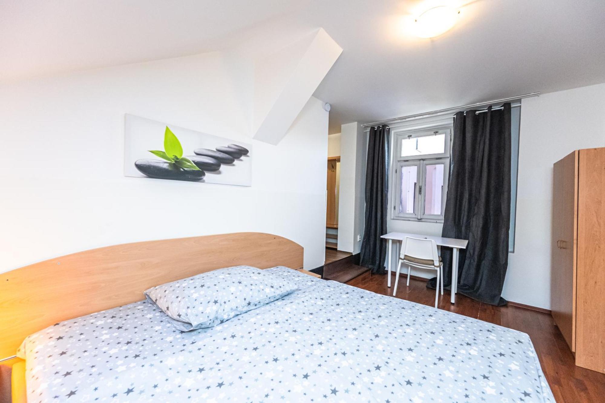 Apartments Kamenicka 23 Prága Kültér fotó